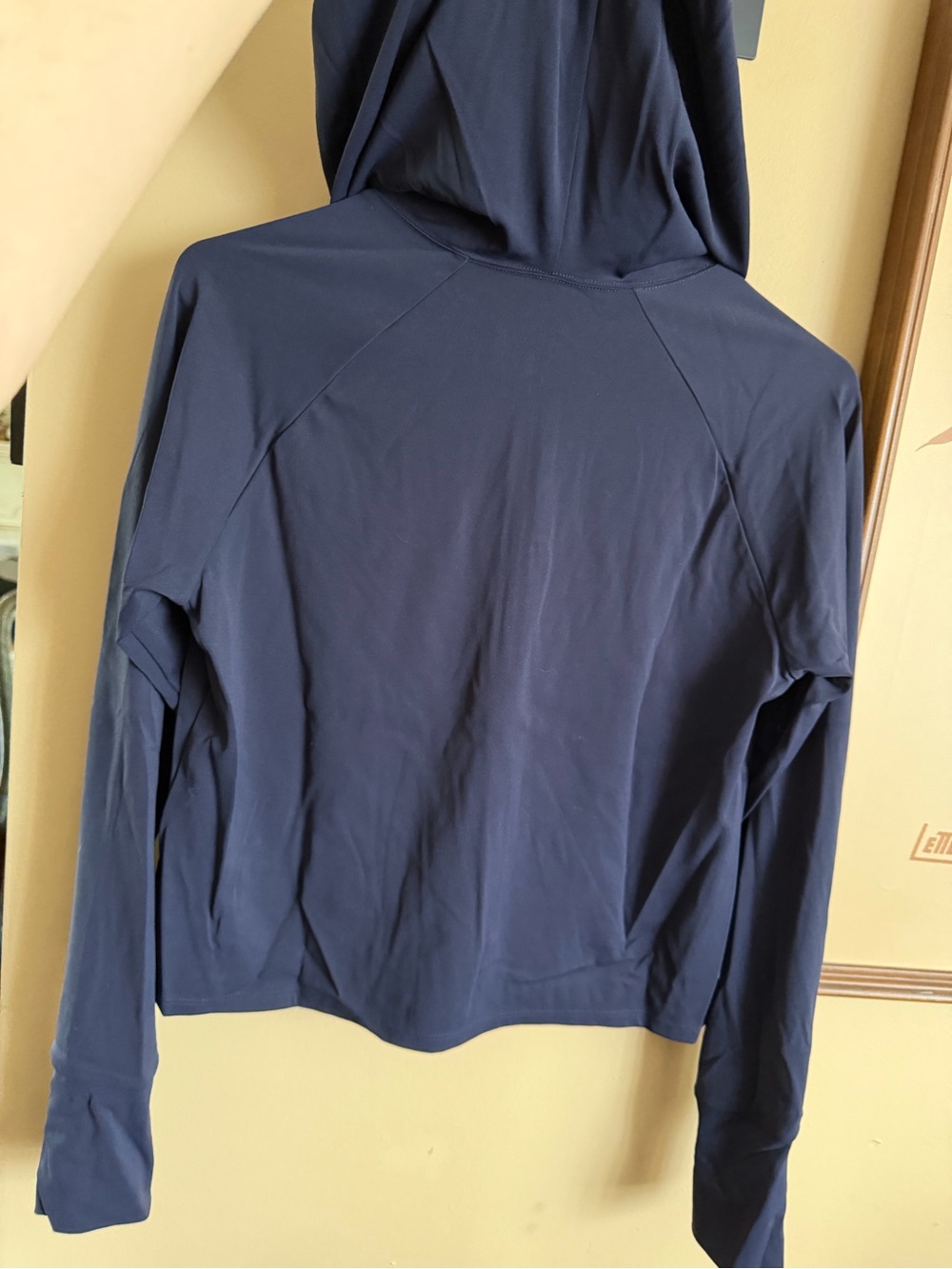 Quince Ultra-Form Hooded Crop Jacket in Deep Navy M - Picture 8 of 14